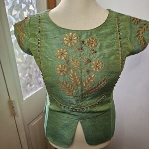 Taruni Indian Top NWT